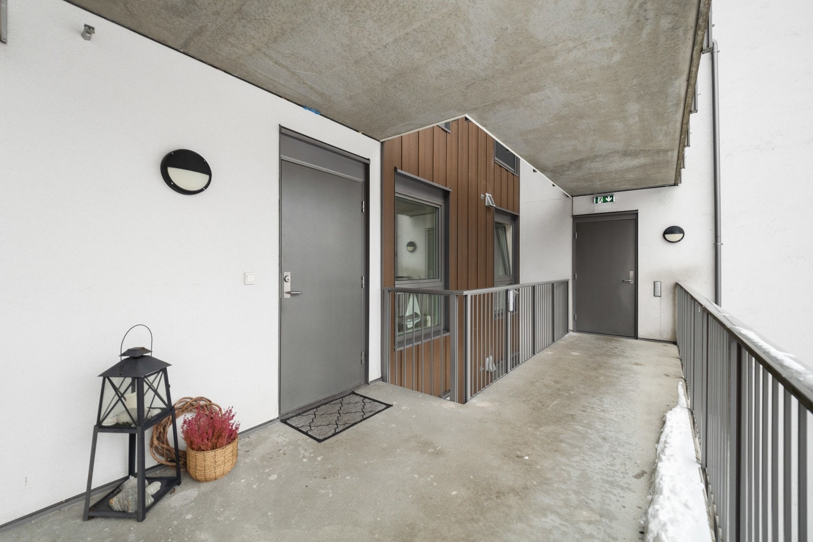 Felles trappeoppgang med tilgang til heis - Uteplass for morgenkaffen Galleribilde