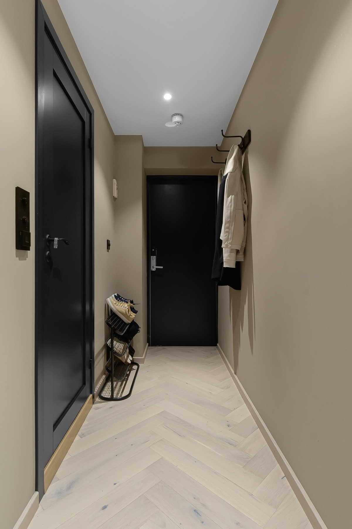 Her får man umiddelbart et godt førsteinntrykk av leiligheten! Galleribilde