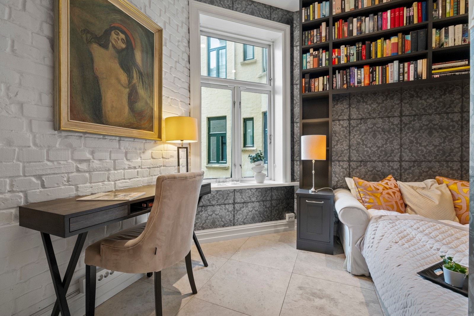 Rommet fungerer utmerket som enten gjesterom eller barnerom. Galleribilde