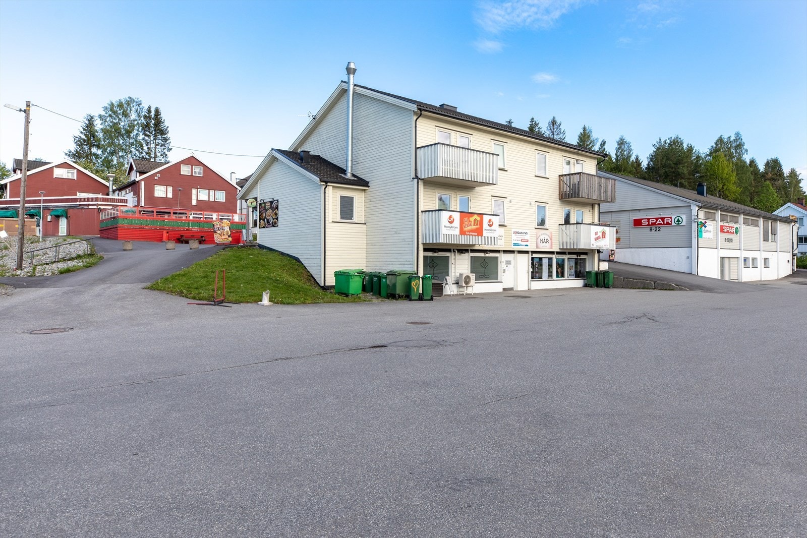 På Flatebysenteret finner du også dagligvareforretning. Galleribilde