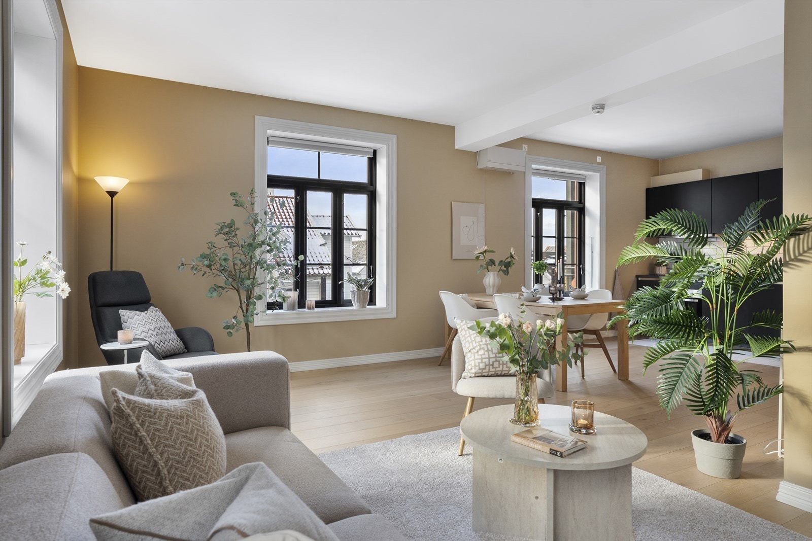 Sjelden, klassisk og innbydende leilighet- Presentert av Eiendomsmegler Christoffer Frøyland! Galleribilde