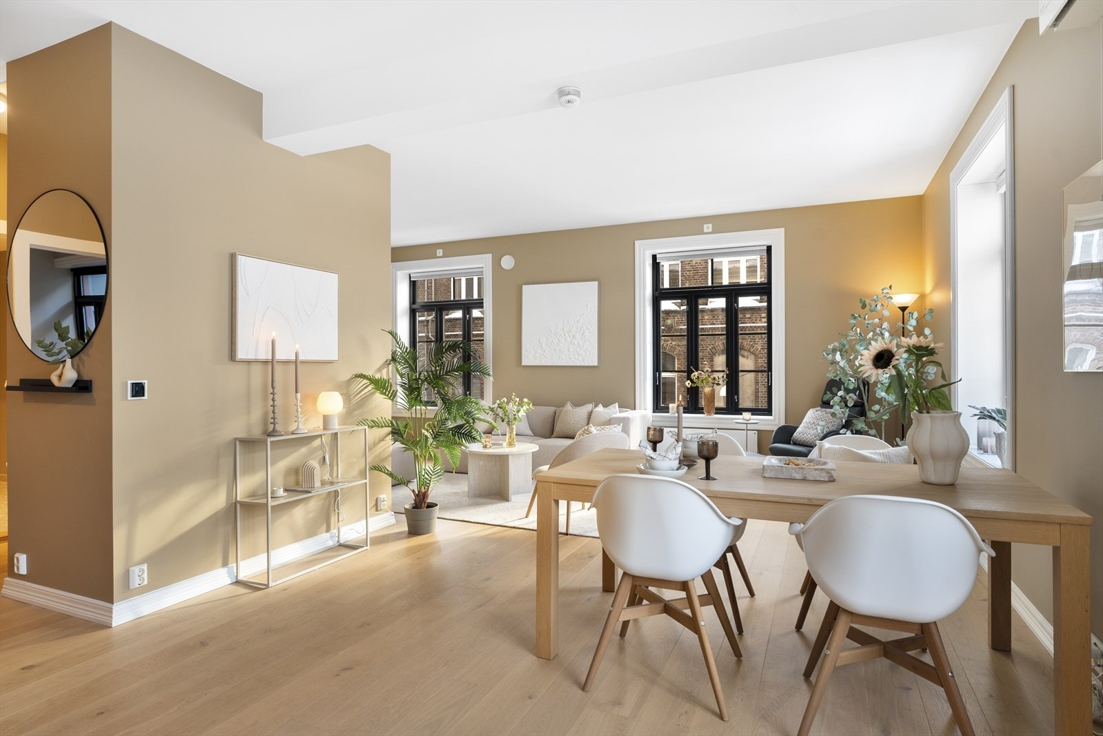 I stuen er det lagt opp Mitsubishi ventilator som sørger for frisk luft. Galleribilde