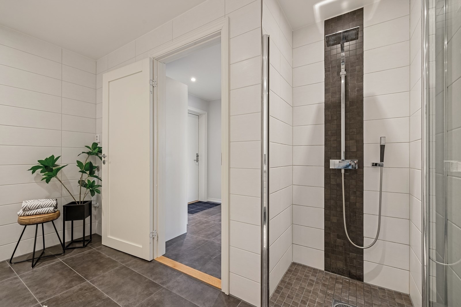 Lekker og praktisk dusjsone. Galleribilde