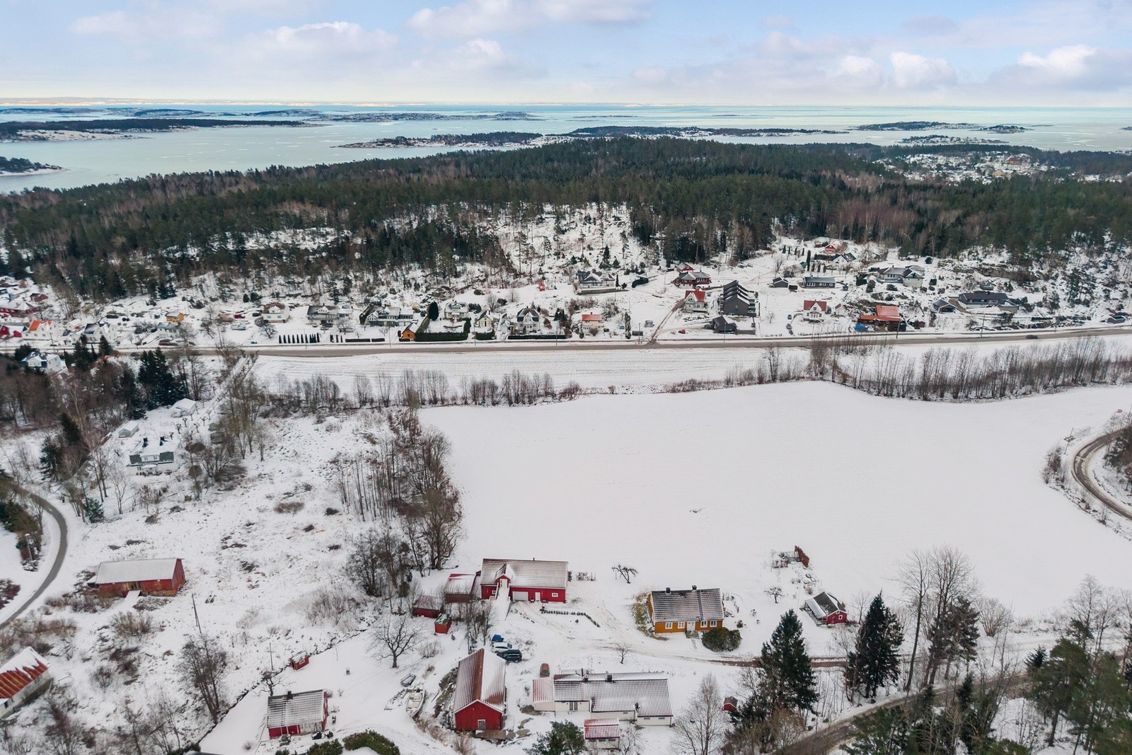 Både Oserød skole og Oserød barnehage ligger i gangavstand. Galleribilde