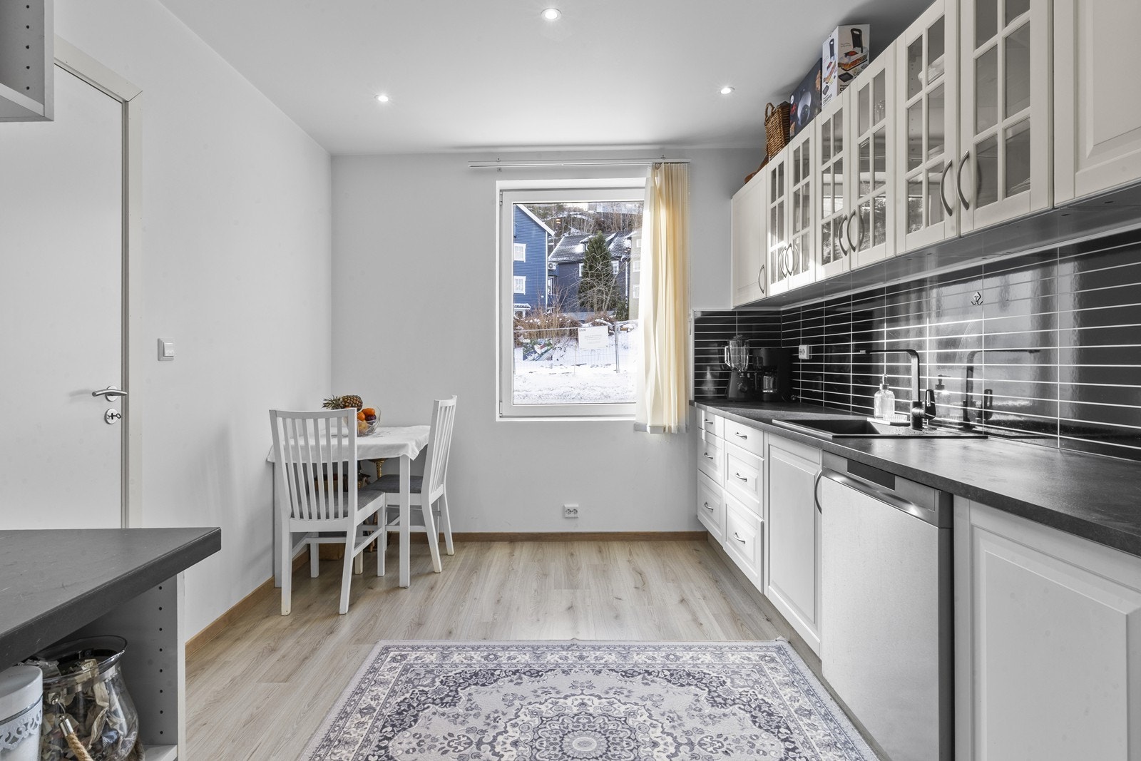 Romslig kjøkken Galleribilde