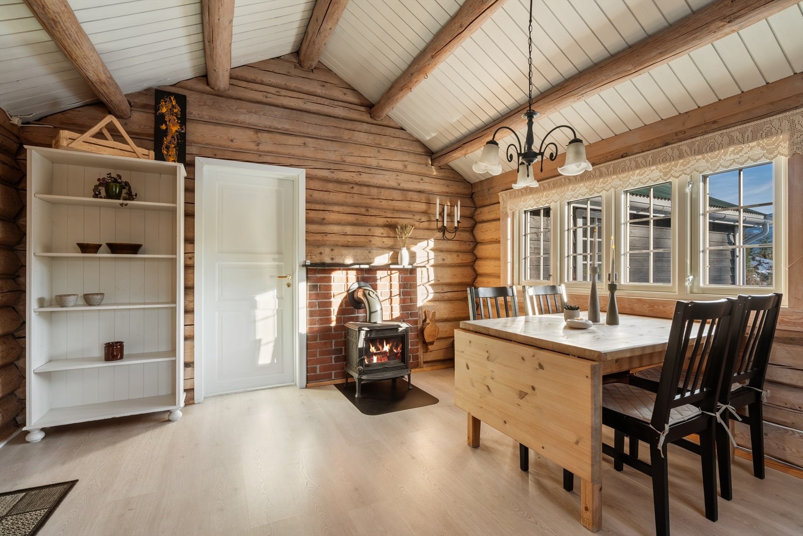 Plass til spisegruppe Galleribilde