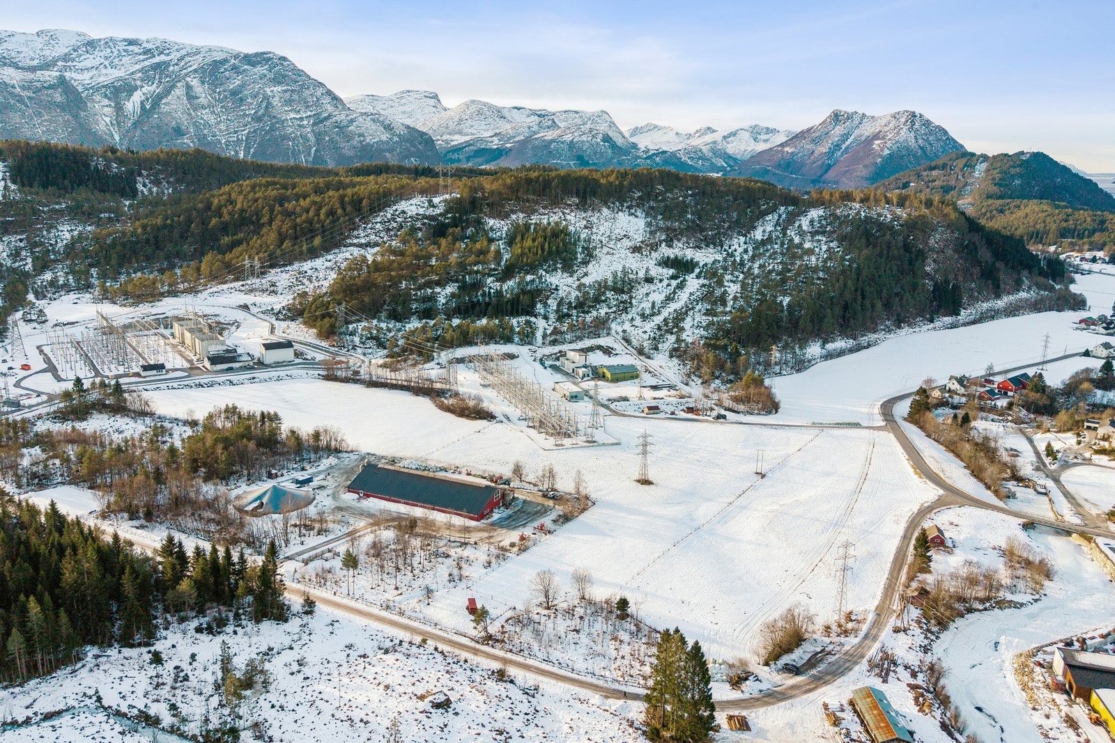 Driftsbygning og område Galleribilde