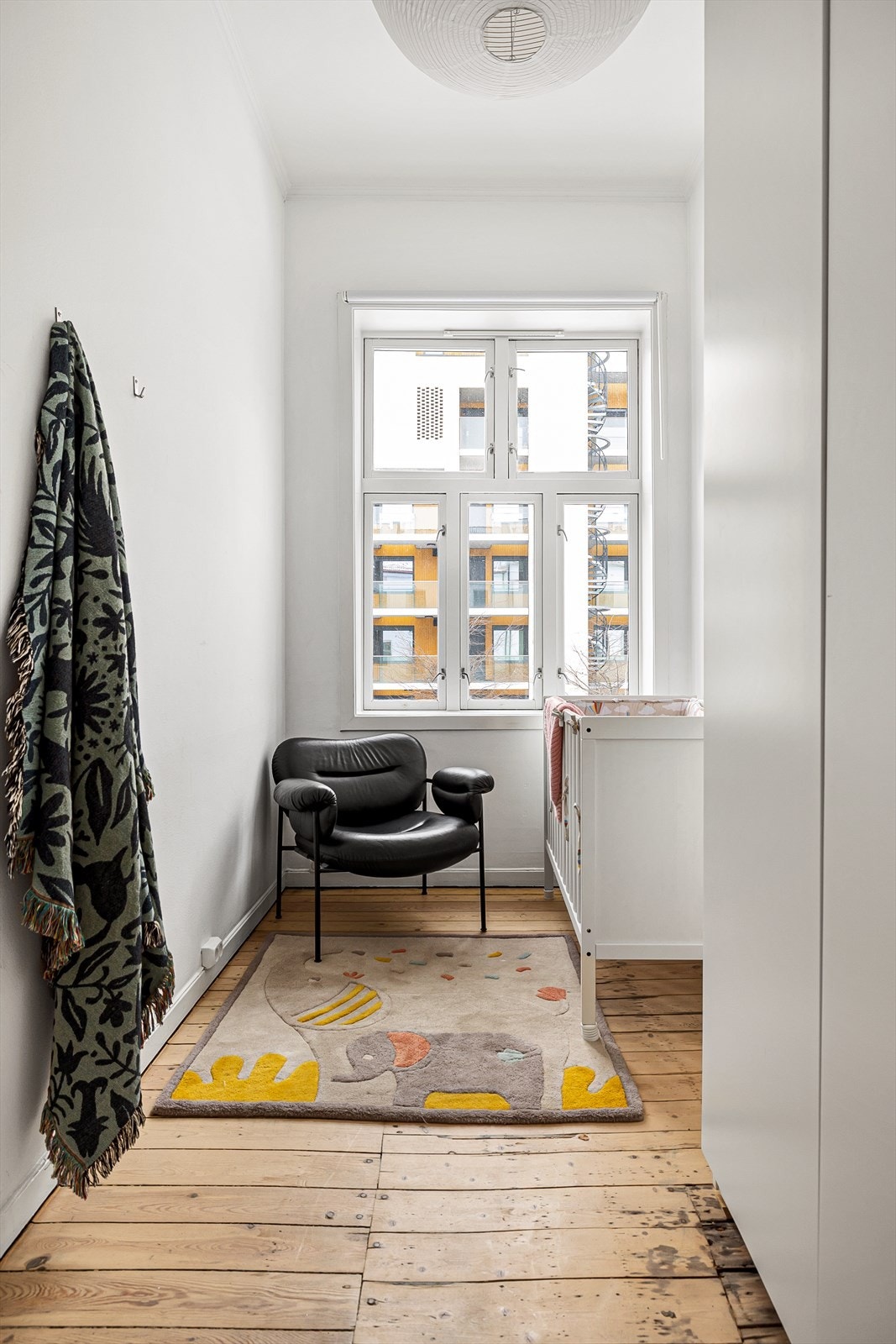 Soverom 2 - supert som barnerom, kontor eller gjesterom. Galleribilde