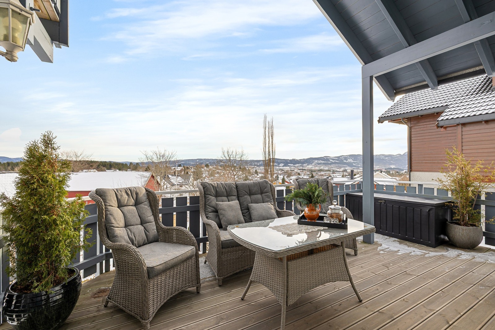 Verandaen er på ca. 31 kvm. Galleribilde