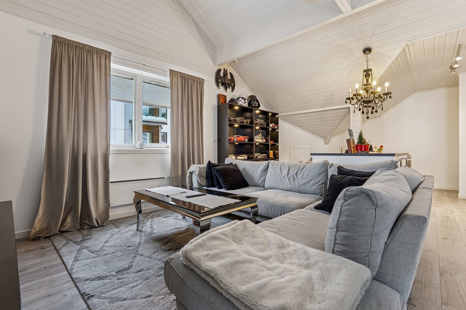 Velkommen til dronningens Gate 42!