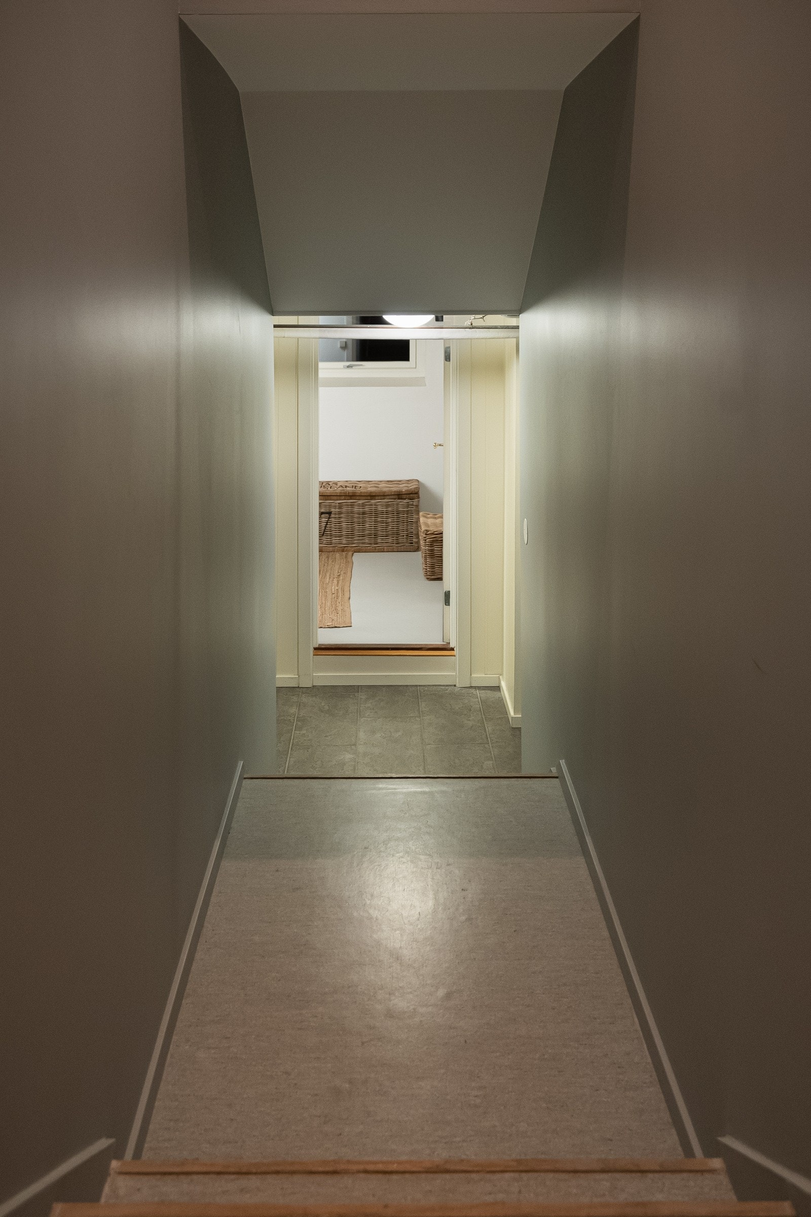 Trapp ned til underetasje Galleribilde