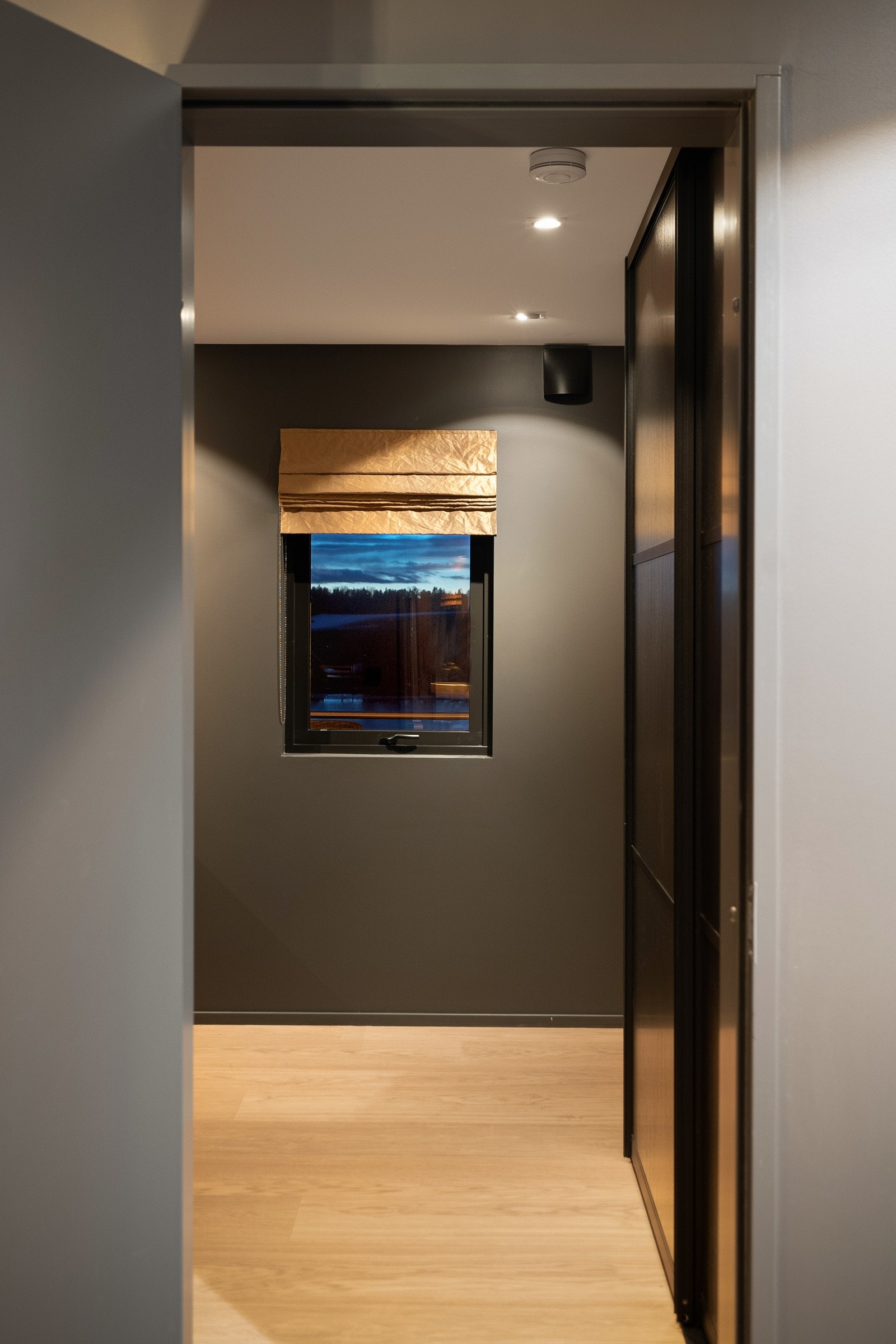 Inngang til hovedsoverom Galleribilde