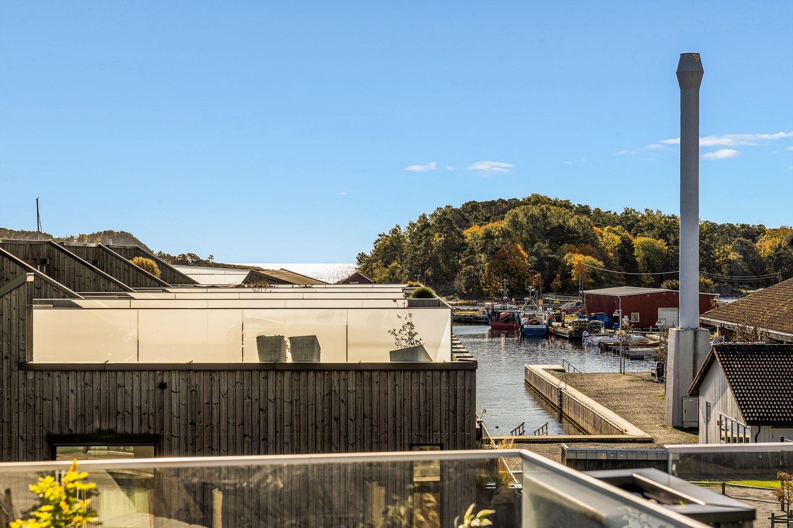 Utsikt fra takterrassen på dagtid. Galleribilde