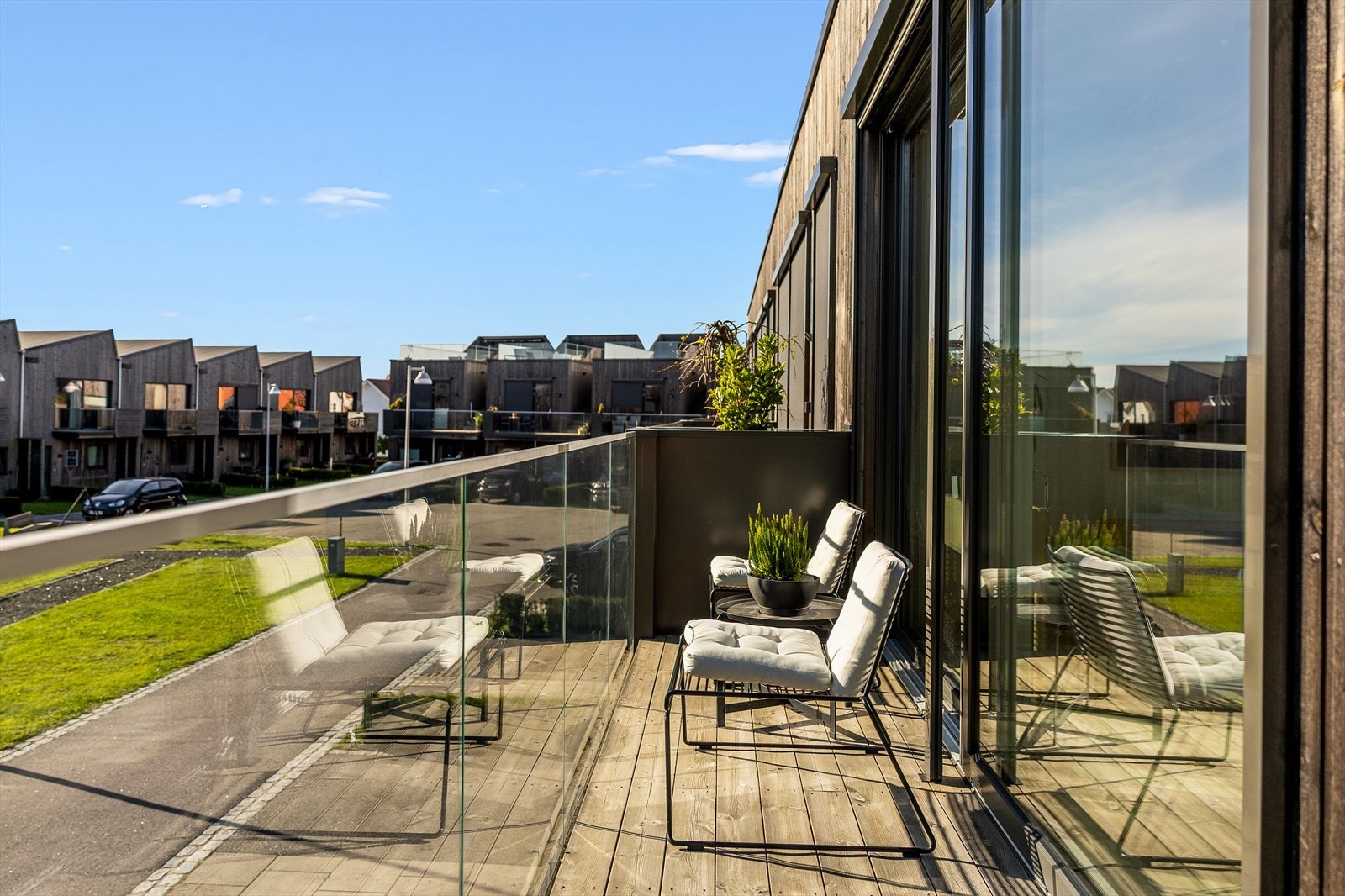 Balkong ut fra stue Galleribilde