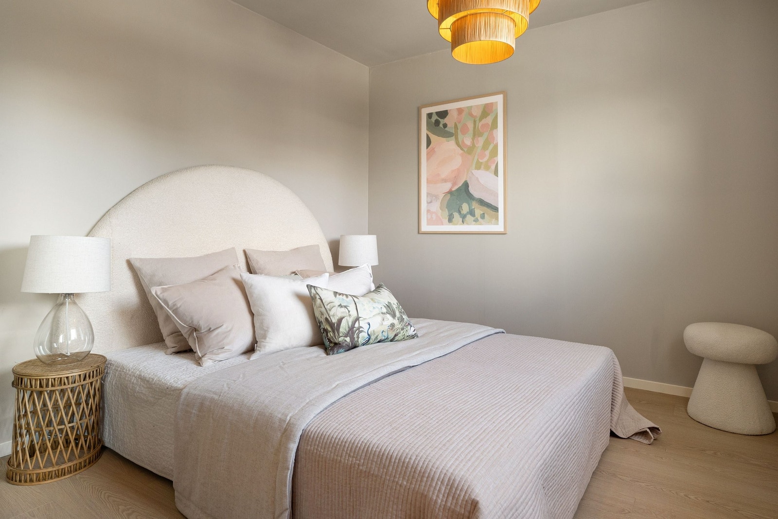 Soverommet har en lun atmosfære som gjør det lett å senke skuldrene Galleribilde