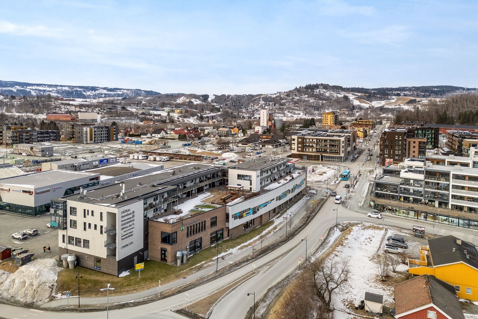 Her er det kort vei til alt man trenger i hverdagen. Galleribilde