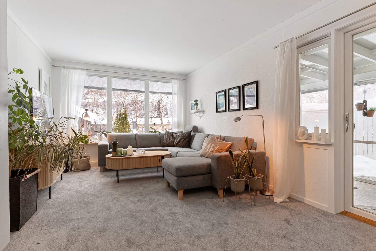 Lys og trivelig stue Galleribilde