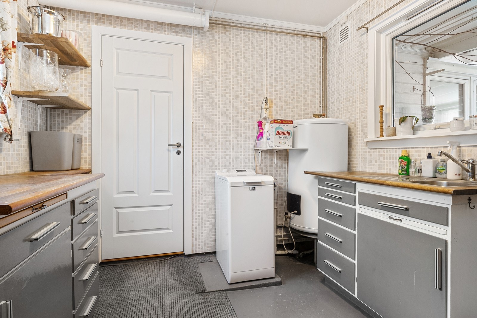 Vaskerom Galleribilde