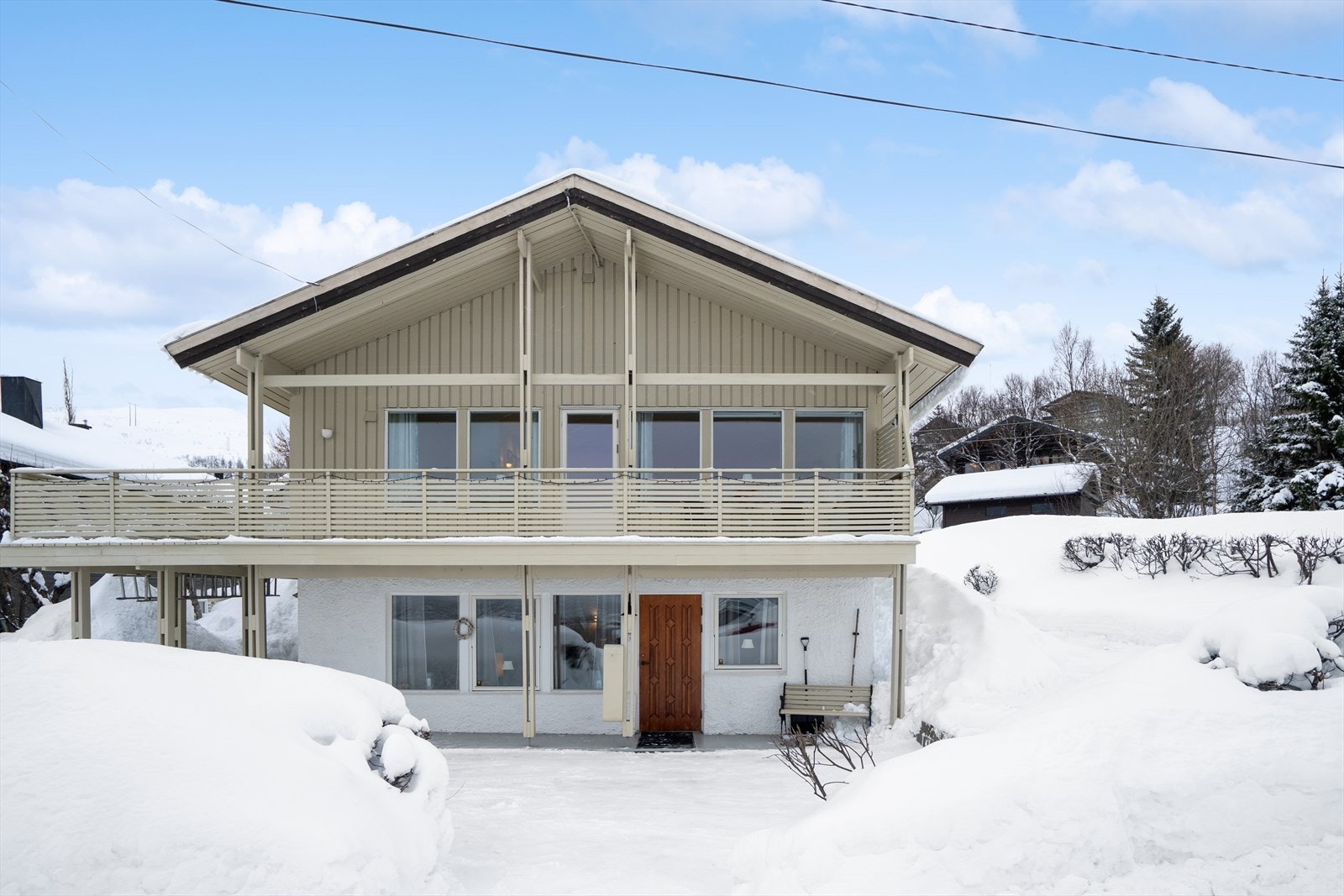 Opprinnelig er boligen godkjent med en 2-roms utleieenhet, men brukes i dag under ett. Galleribilde