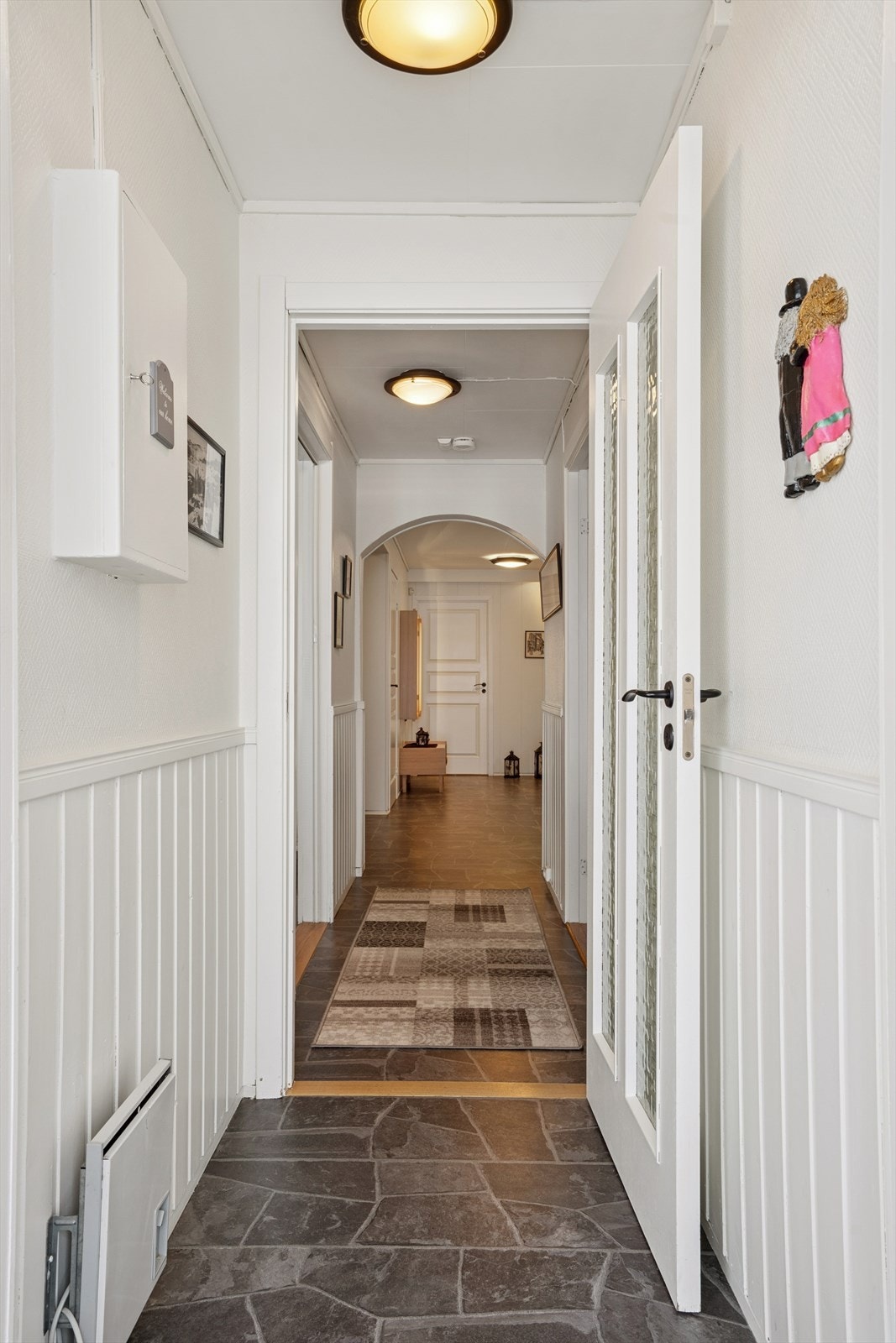 Entré og inngangsparti. Galleribilde
