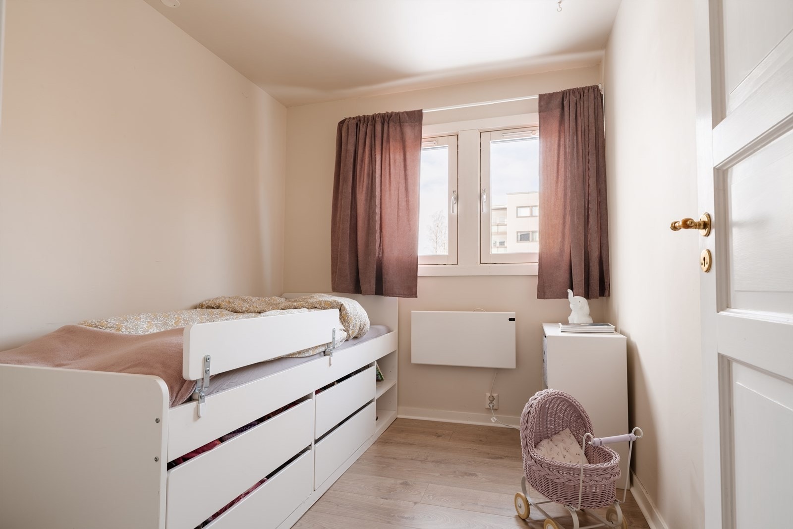 Det andre soverommet er av god størrelse. Galleribilde