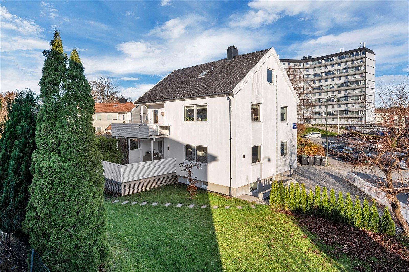 DNB Eiendom v/Sol Vilde Andreassen har gleden av å presentere Johan Øydegards vei 75! Galleribilde