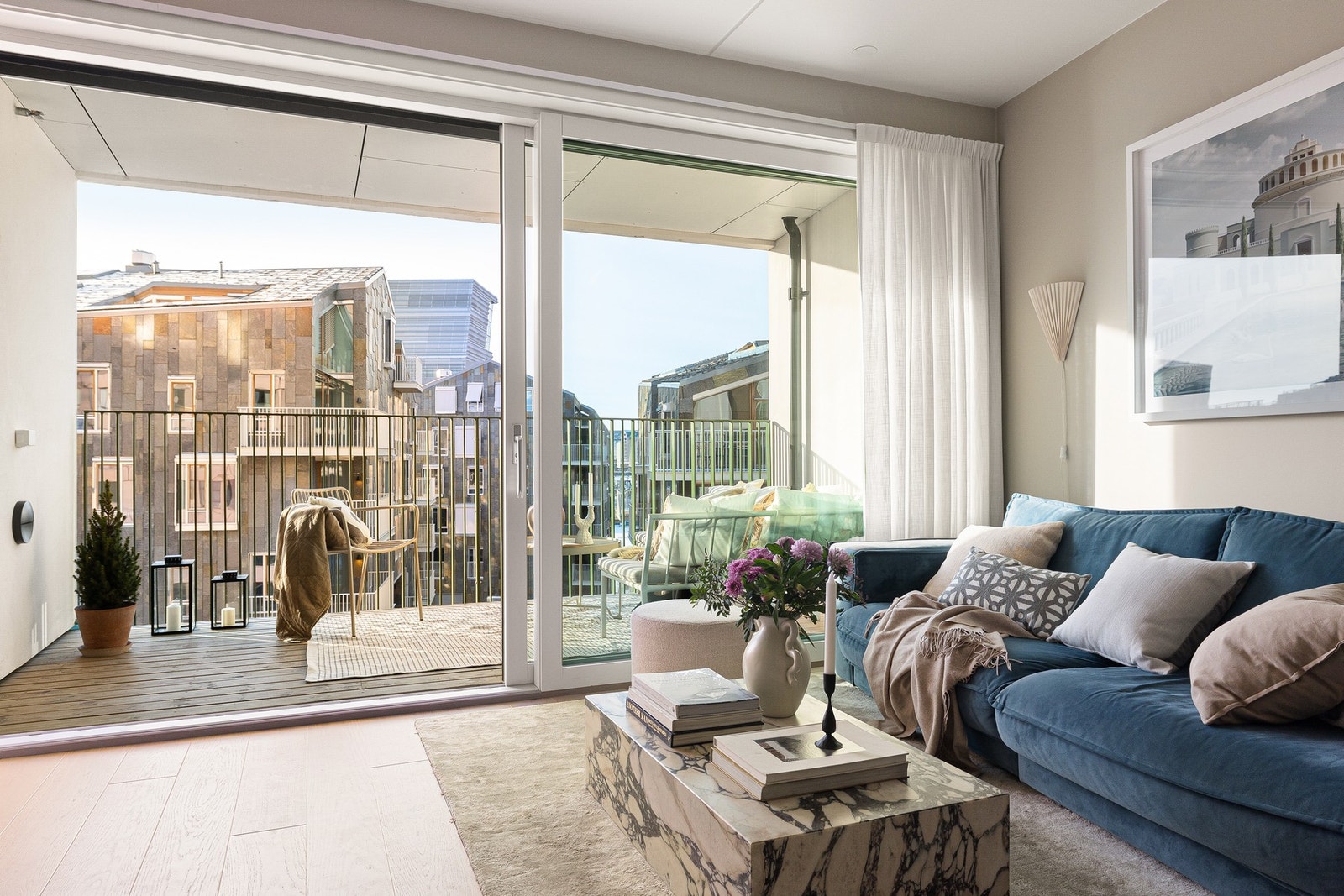 Dette er en sjønær og eksklusiv 4-roms bolig i Clemenskvartalet. Galleribilde