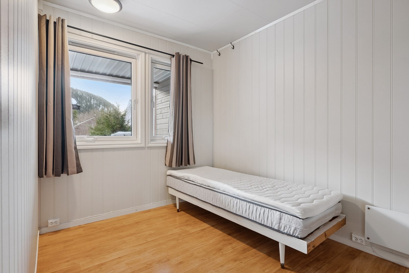 Soverom 8,5 kvm Galleribilde
