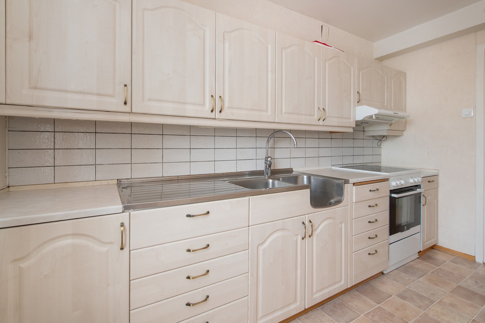 Godt med skap og benkplass Galleribilde