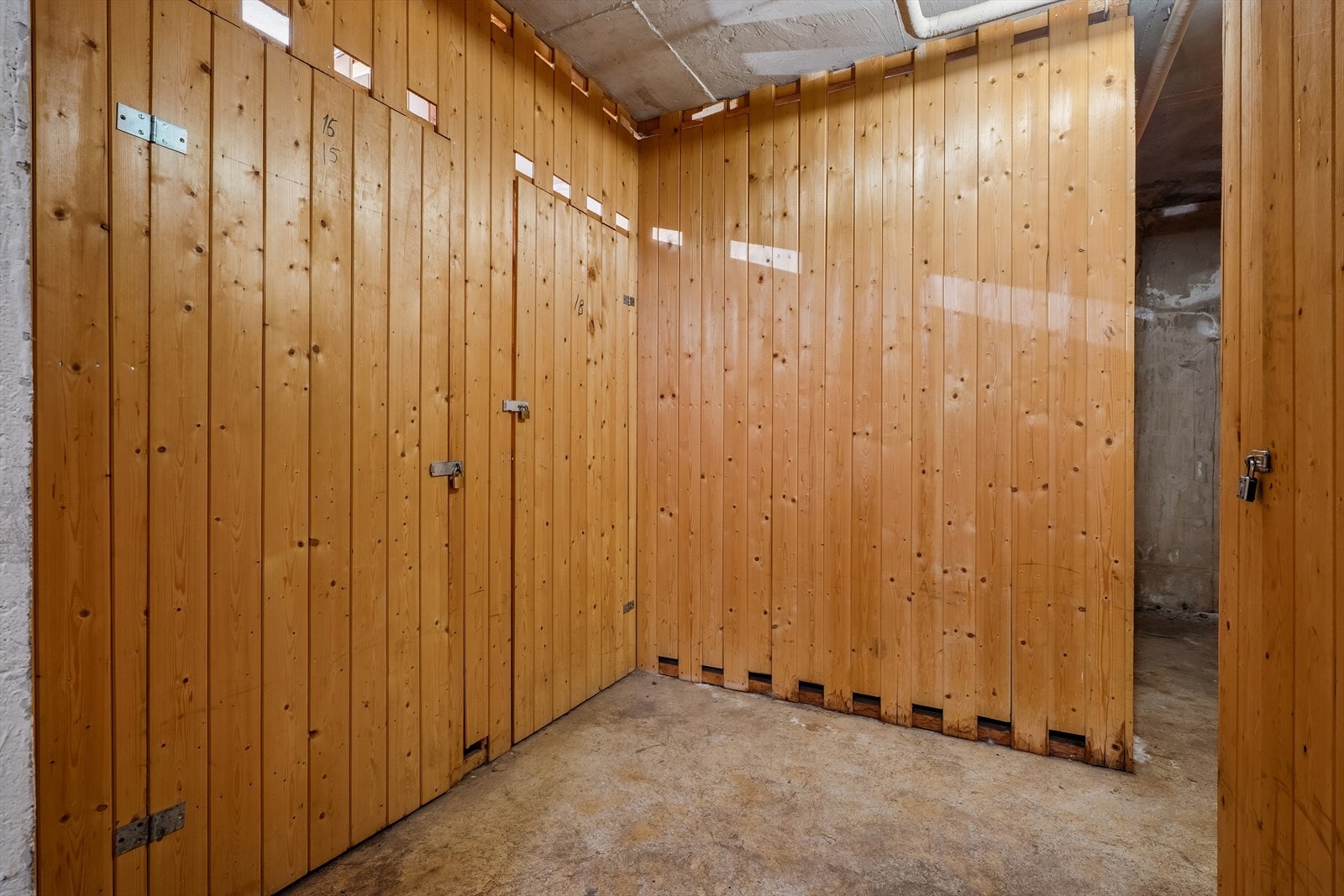 Leiligheten disponerer en ekstern bod på 3 m² for ekstra lagring. Galleribilde