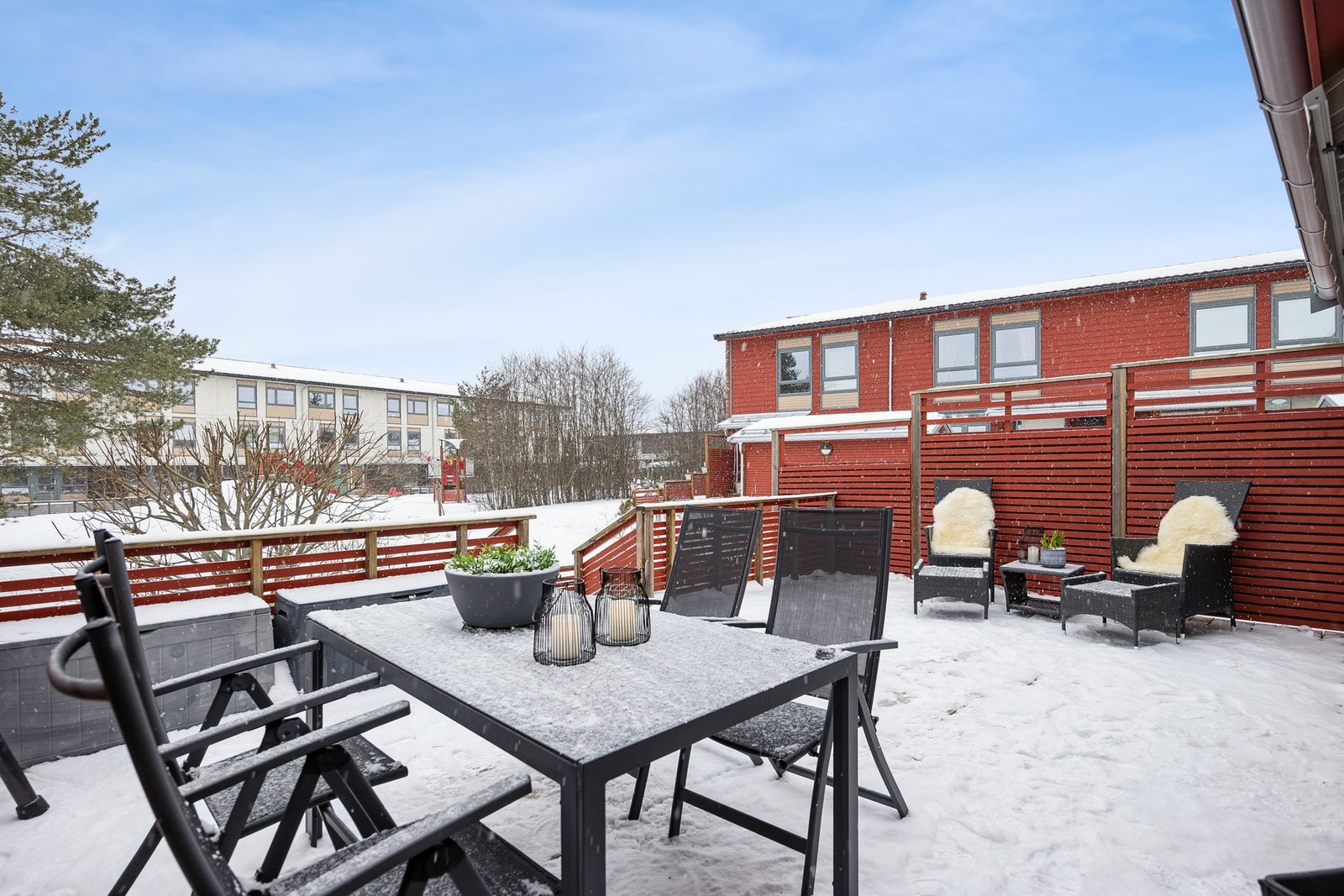 Borettslaget foretok rehabilitering av rekken i 2014-2016. Les mer om dette i salgsoppgaven under pkt. Borettslaget. Galleribilde