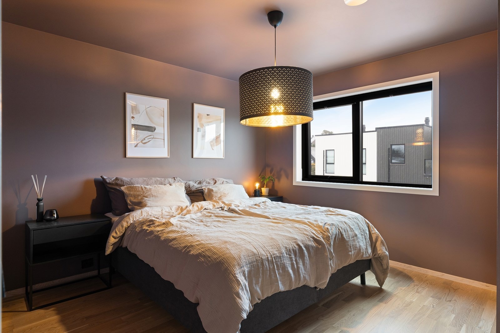 Hovedsoverom med eget Walk-in closet Galleribilde