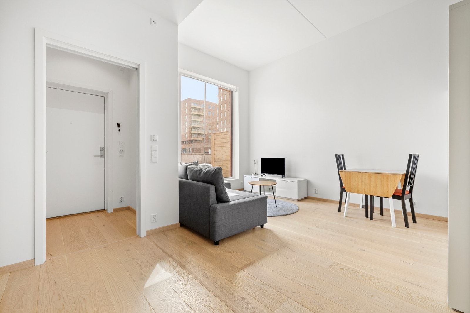 Vi beveger oss videre mot stuen. Galleribilde