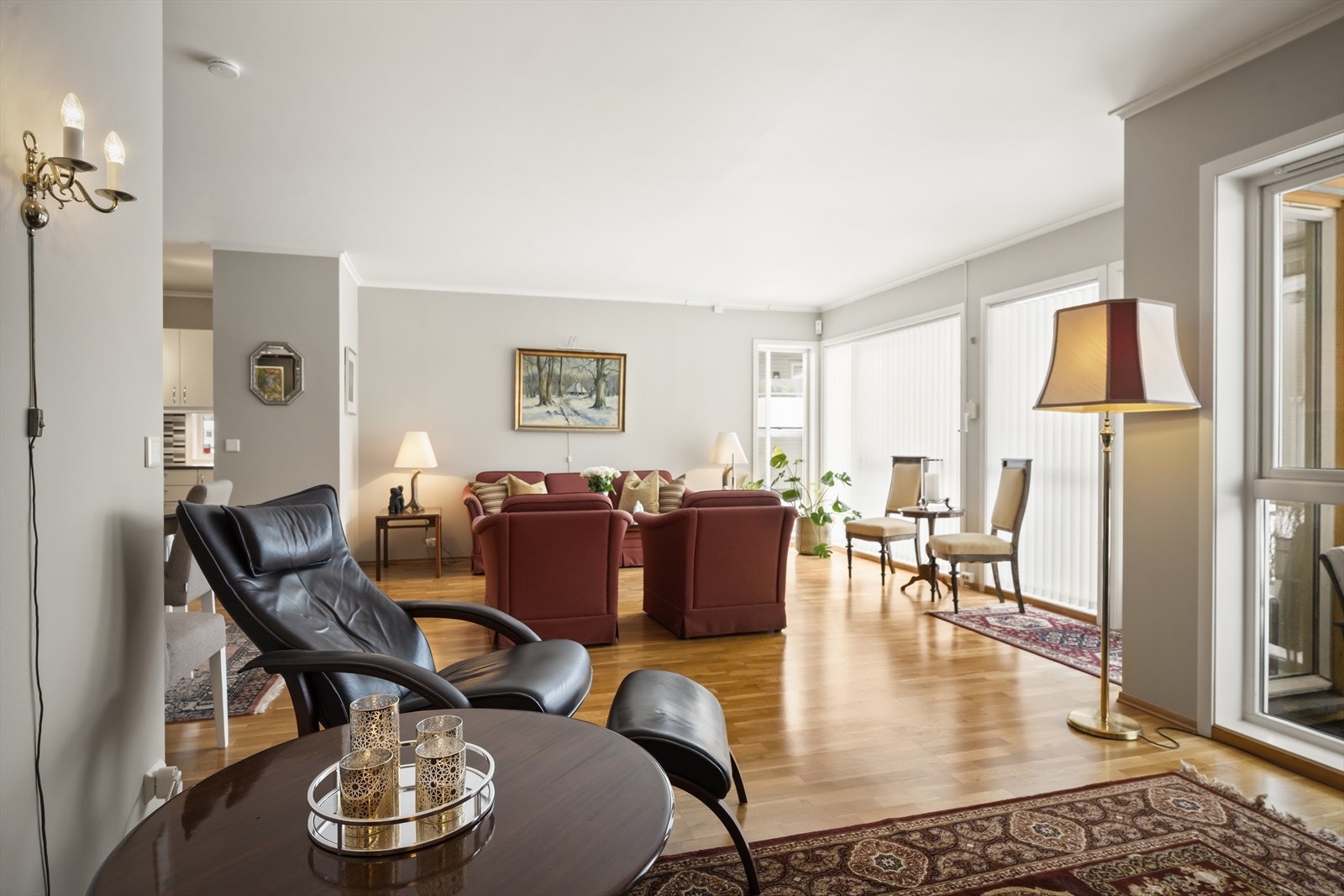 Stue (denne delen av stuen er opprinnelig tegnet inn som ett tredje soverom) Galleribilde