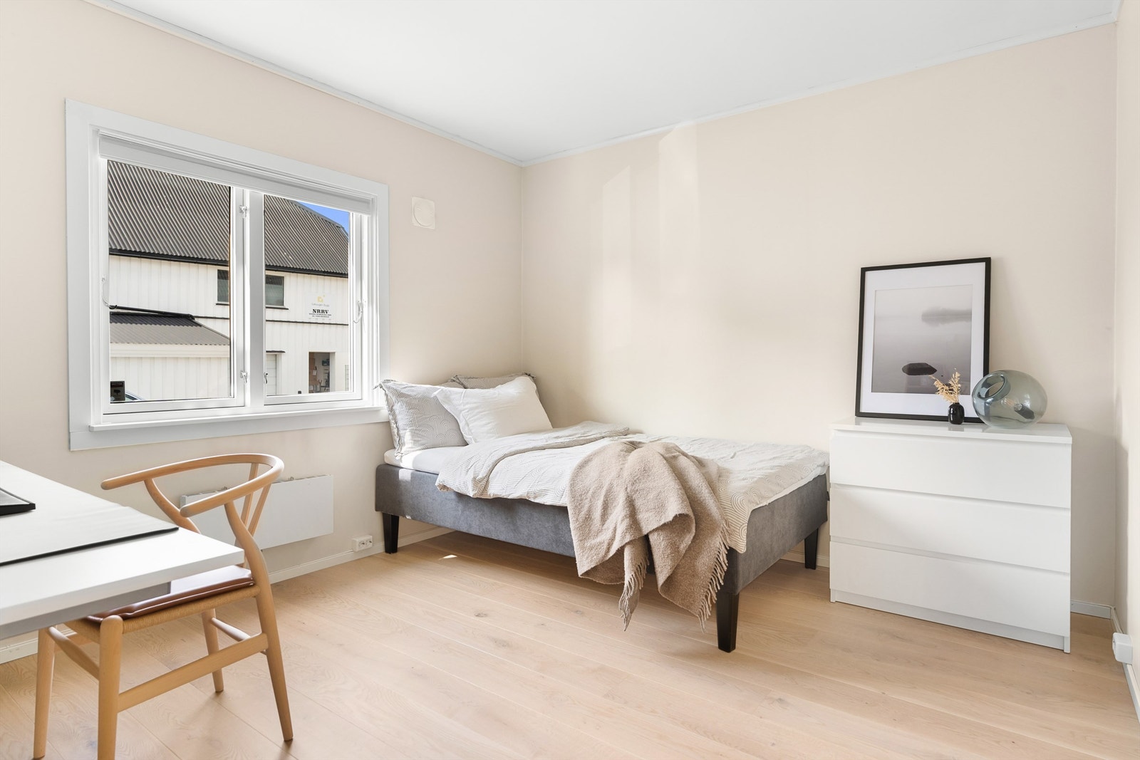 Soverom 2 i 1.etg. Galleribilde