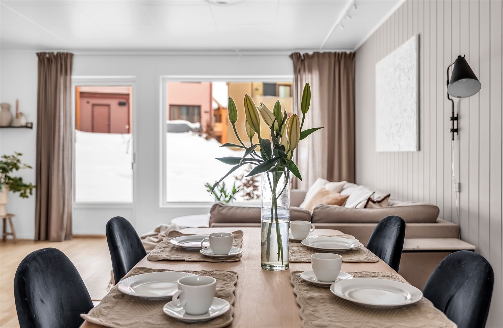 Detaljbilde fra spiseplassen. Galleribilde