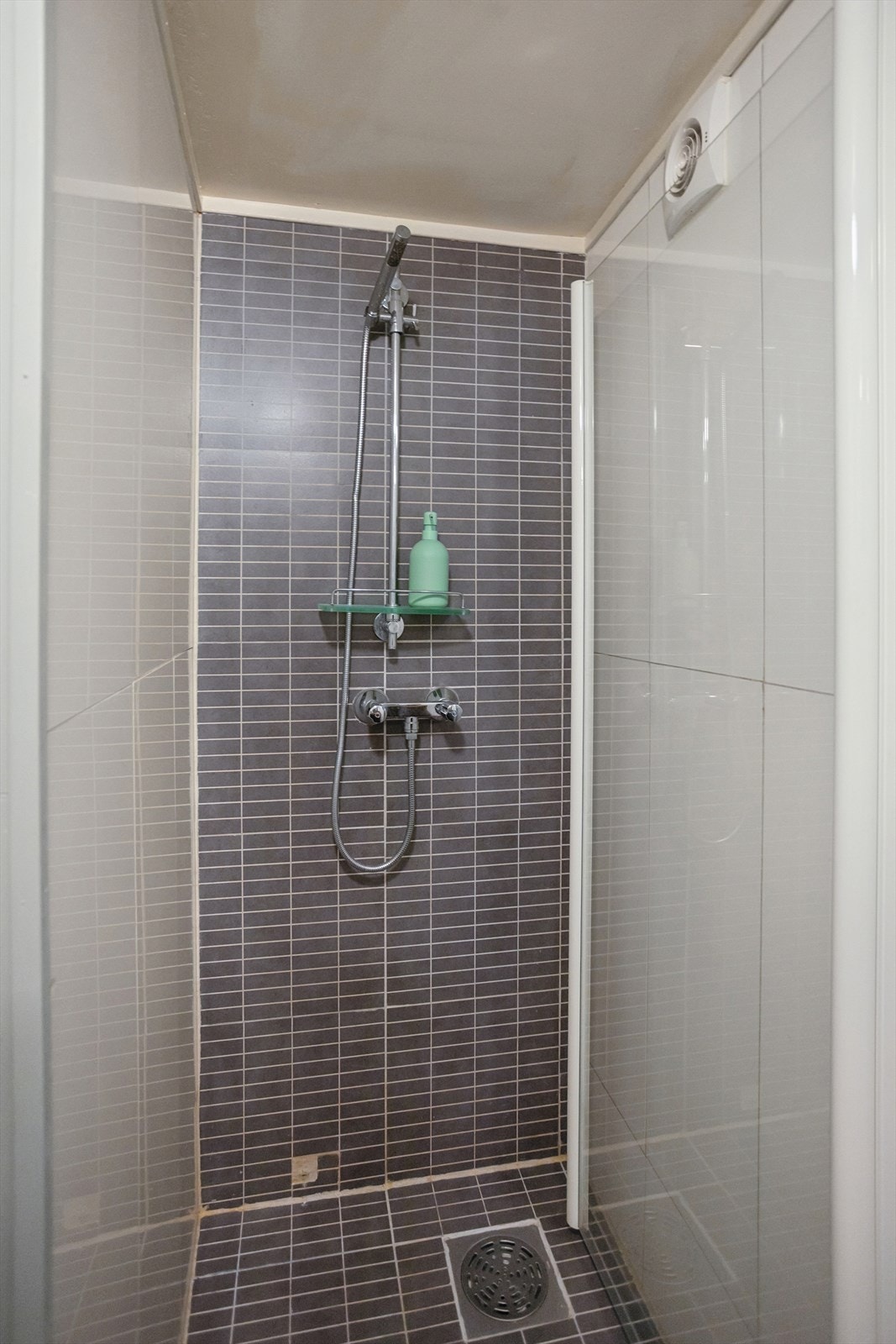 Dusjnisje på baderom Galleribilde