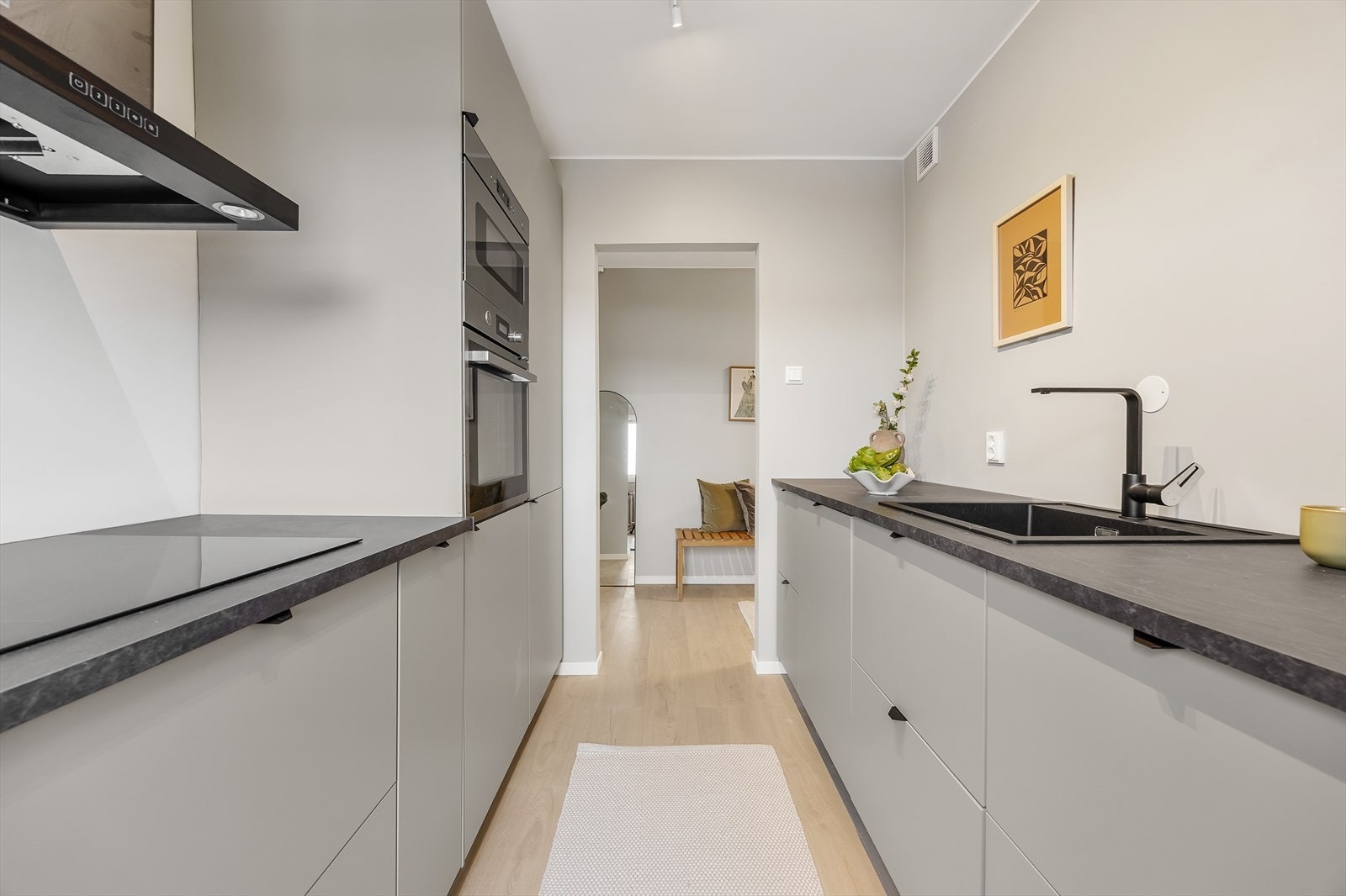 For økt sikkerhet er det montert både waterguard og komfyrvakt. Galleribilde