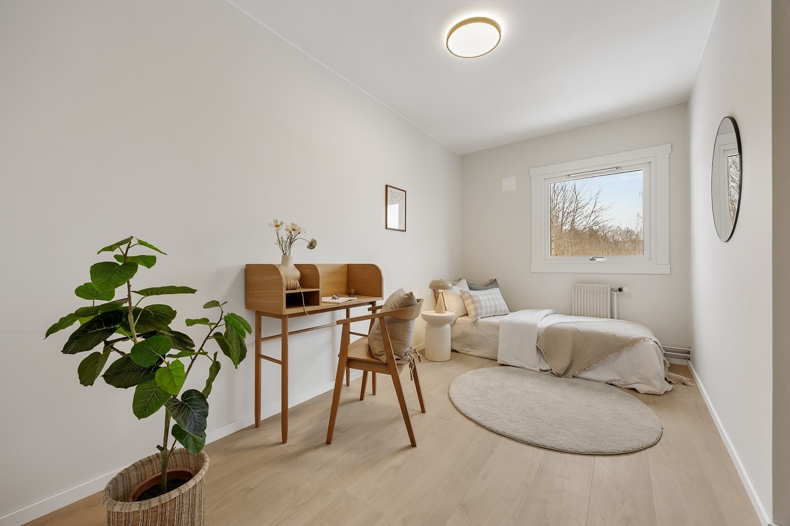 Det andre soverommet egner seg godt som barnerom, gjesterom eller kontor. Galleribilde