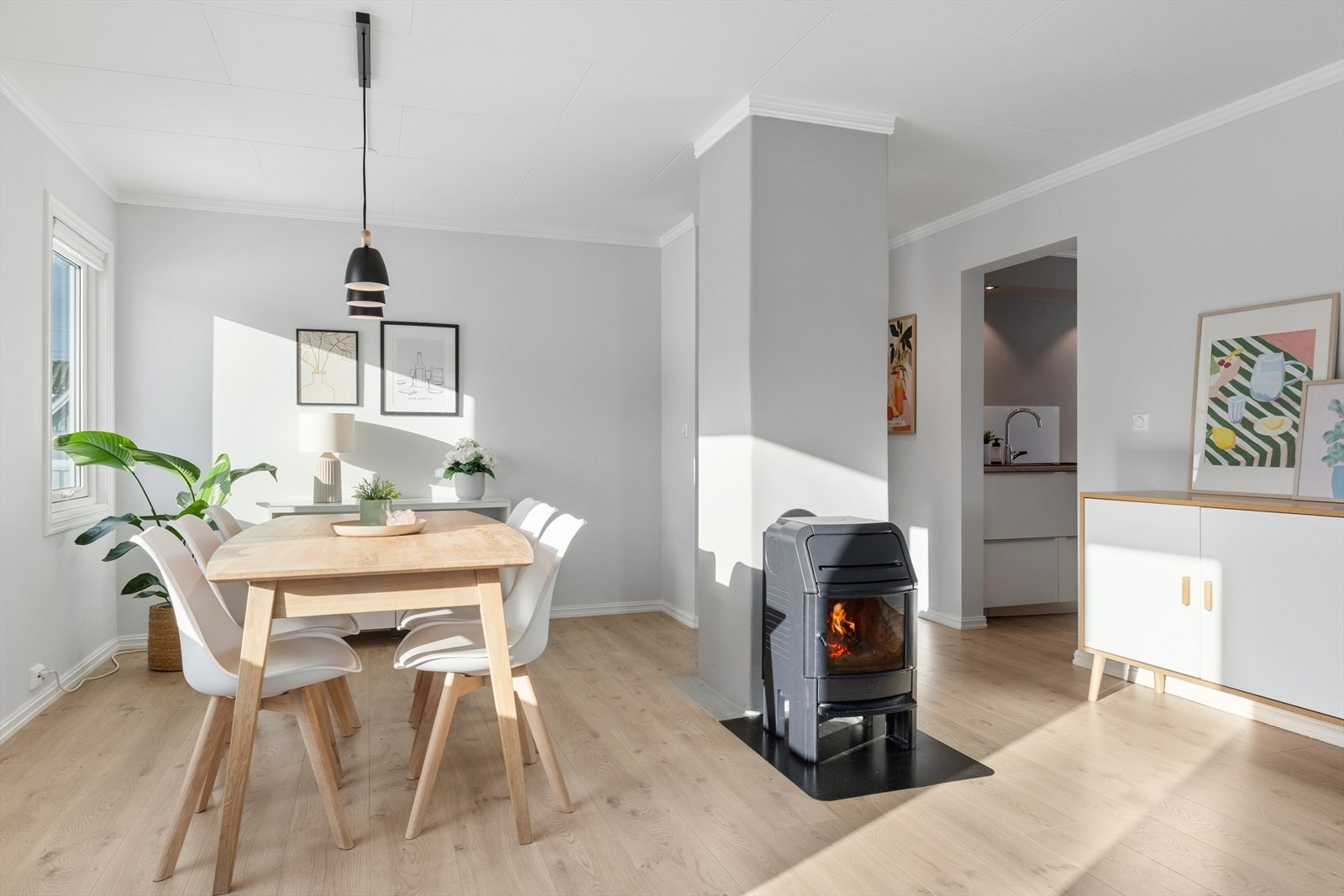 Her kan man enkelt gjøre om til ett ekstra soverom ihht godkjente tegninger. Galleribilde