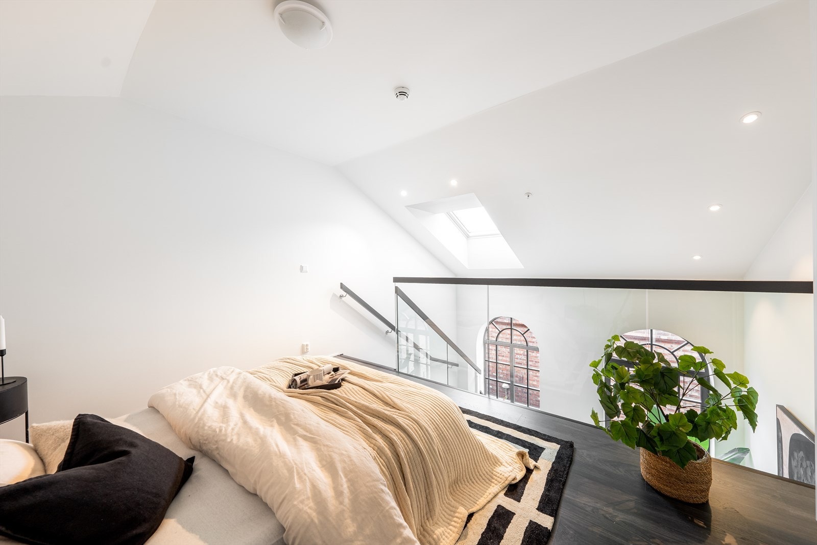 Tilsvarende leilighet i sameiet som er møblert. Bildet er mest som inspirasjon til møbleringsmuligheter og avvik vil forekomme. Galleribilde