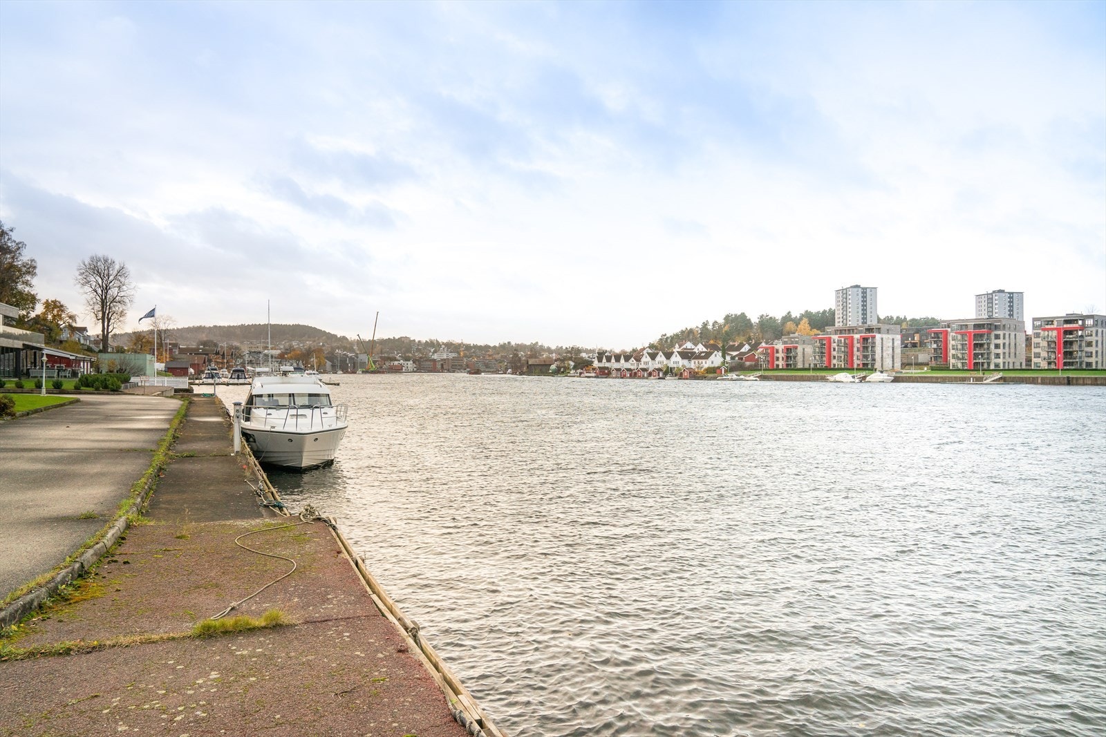 Nydelige nærområder med flotte turmuligheter. Galleribilde
