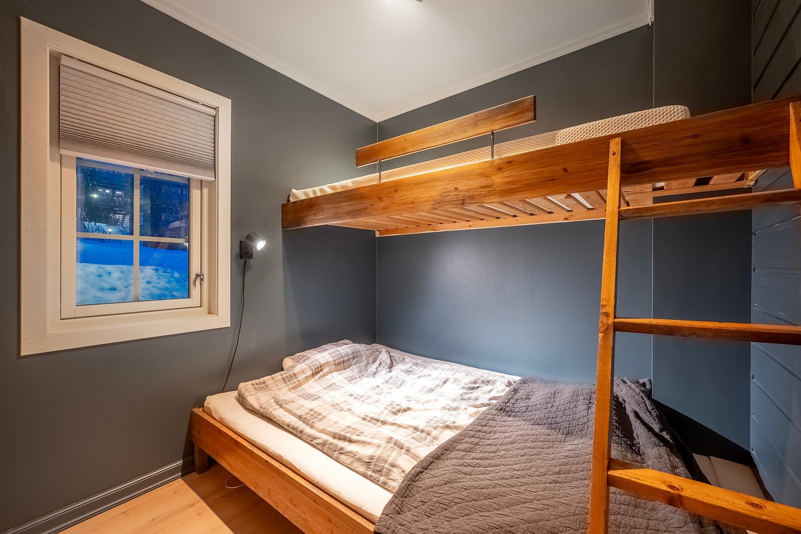 Soverom med plass til flere møbleringsvarianter. Galleribilde