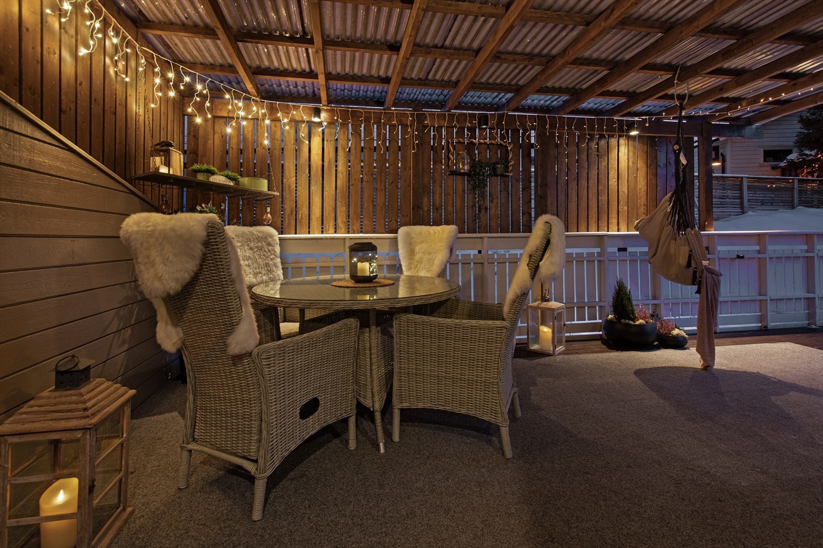 En stemningsfull uteplass som kan nytes store deler av året. Galleribilde