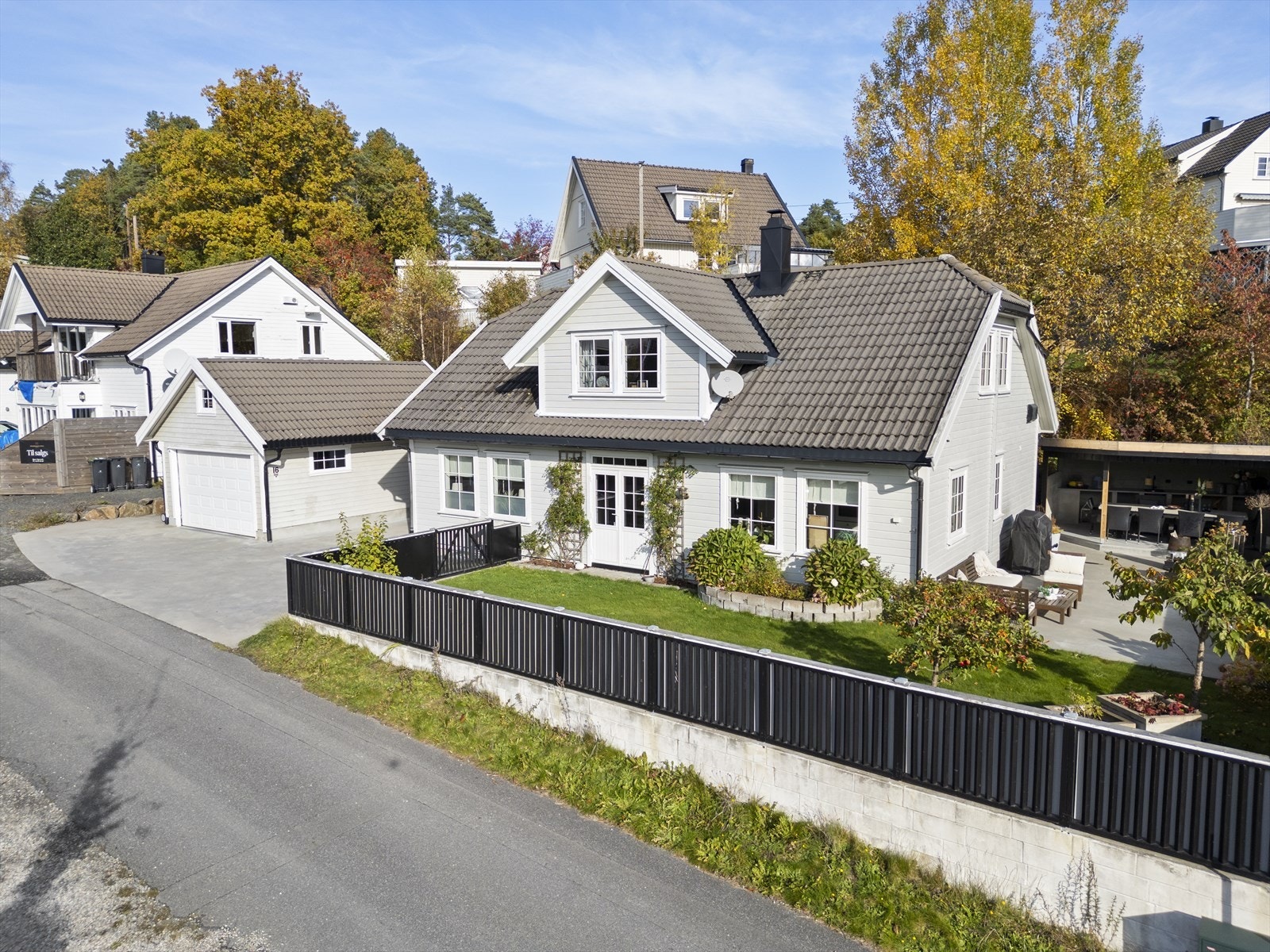 Anntjennsveien 16 Galleribilde