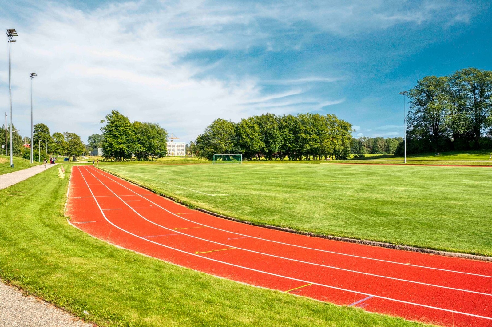 Storebrand Stadion - Ås IL har et rikt tilbud innen trening. Galleribilde