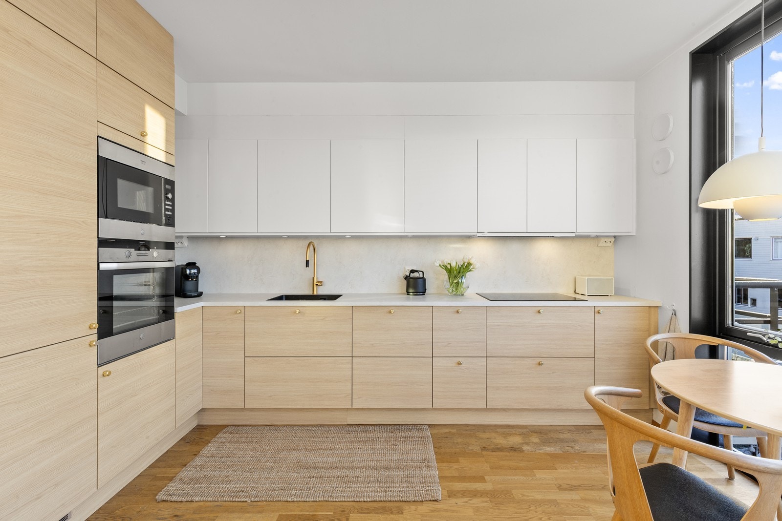 Lekkert kjøkken fra Strai kjøkken satt inn i 2025. Galleribilde