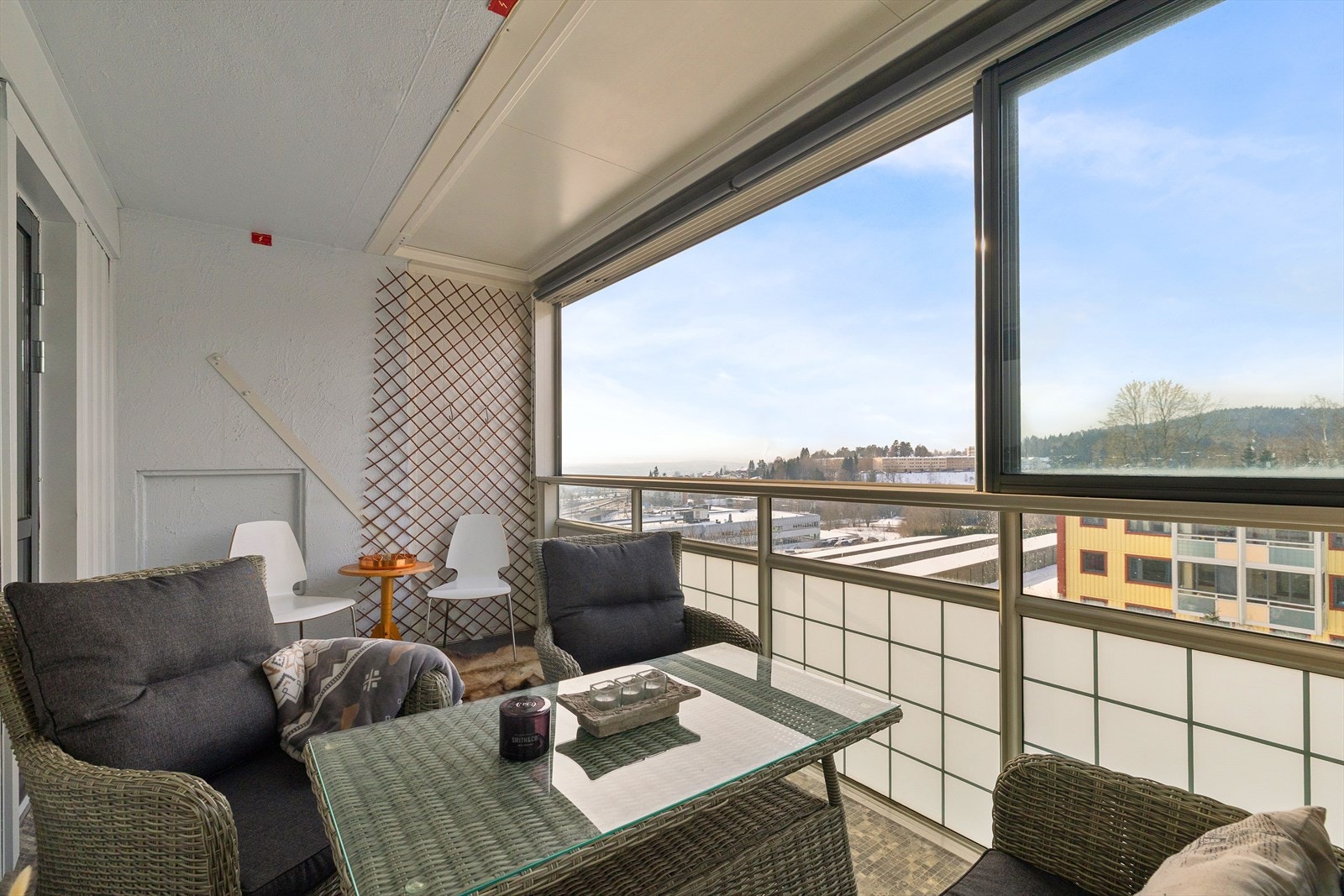 Velkommen til denne flotte leiligheten i Rødtvetveien 16! Galleribilde