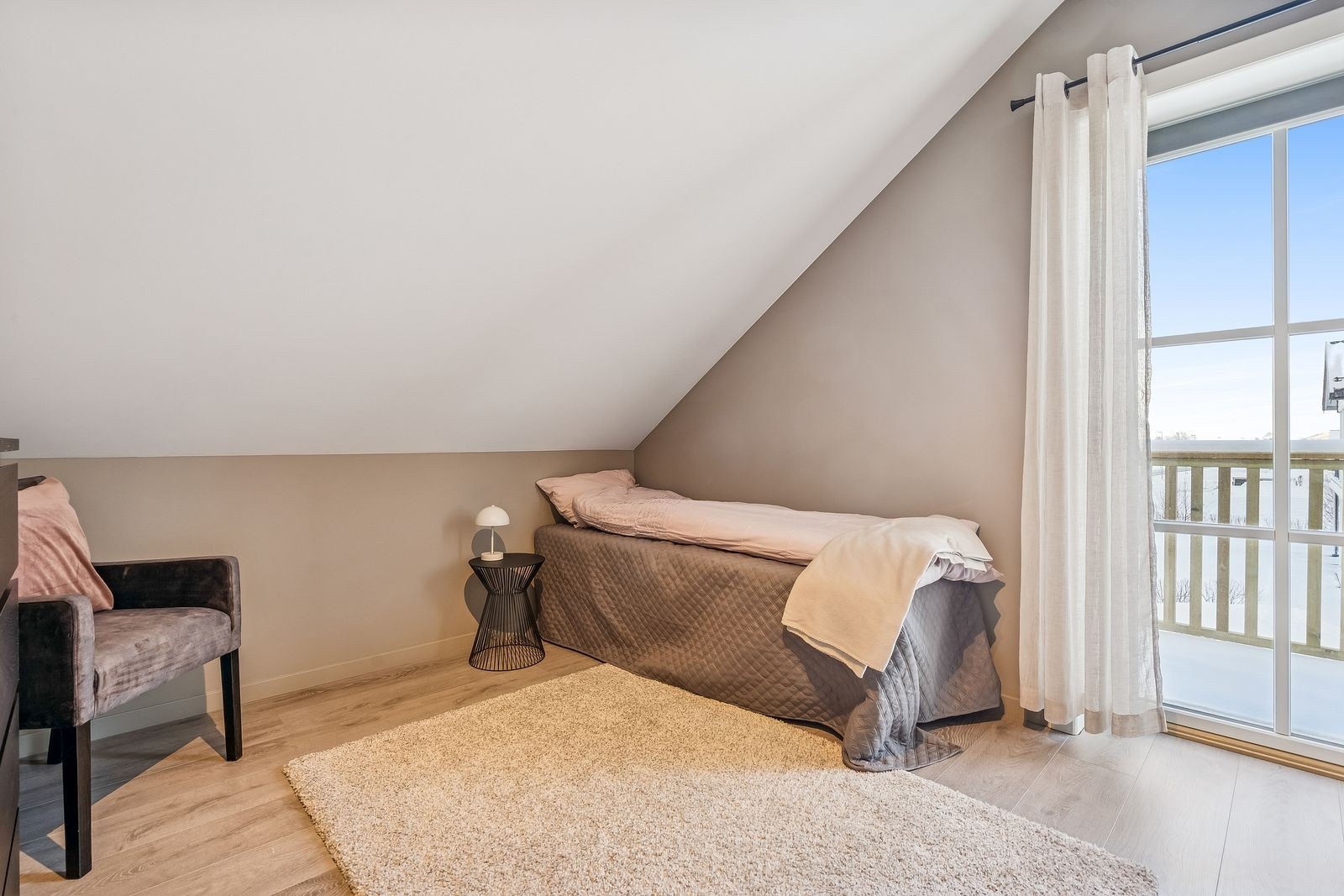 Soverommene i boligen er av god størrelse. Galleribilde