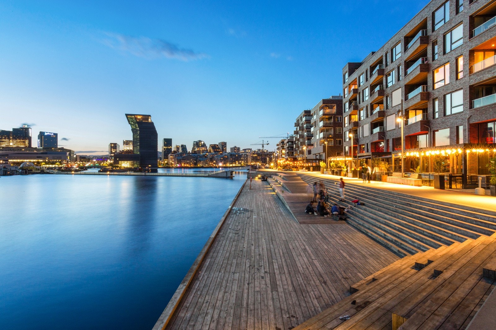 Eller en spasertur til sentrum og Sørenga brygge. Galleribilde